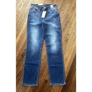 Judy Blue Women's High Waisted Straight Fit Denim Jeans (Style: JB82561DK) - 27